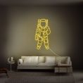 astronaut (8)